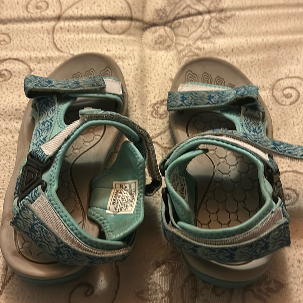 Shoes for rivers/lakes